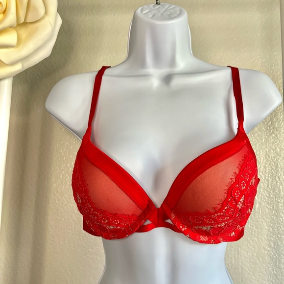 Victoria’s Secret Very Sexy Push-Up Red Bra, 36B - Picture 14 of 14
